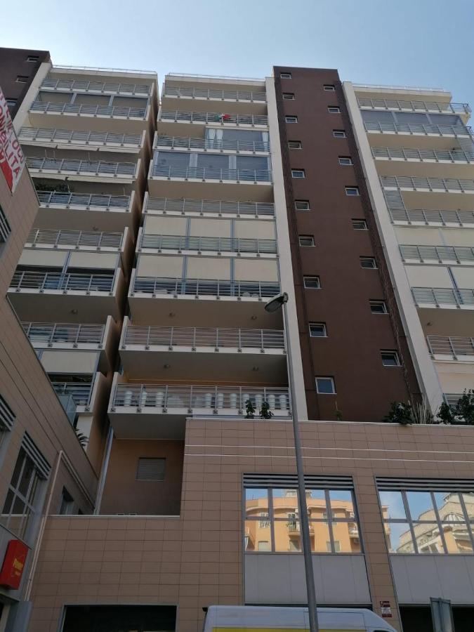 Апартаменты Miniapart Vico V Бари Экстерьер фото