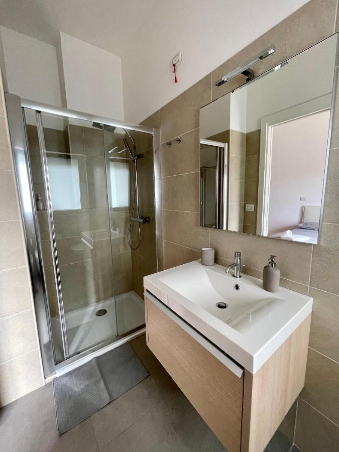 Апартаменты Miniapart Vico V Бари Экстерьер фото
