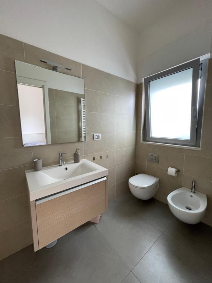 Апартаменты Miniapart Vico V Бари Экстерьер фото