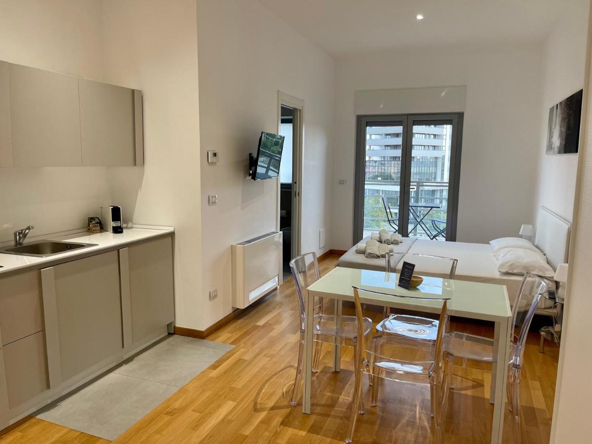 Апартаменты Miniapart Vico V Бари Экстерьер фото